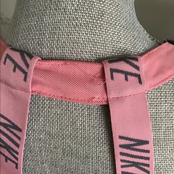 NIKE workout top - Picture 4 of 7